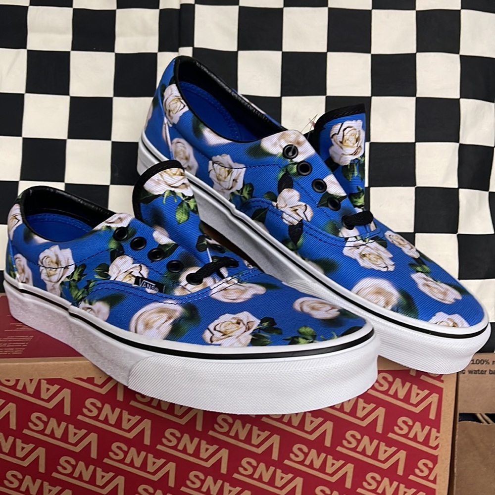 Vans Men’s Era Romantic Floral Lapis Blue sneakers - Picture 5 of 16